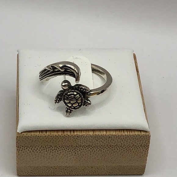 Sea Turtle and Ocean Wave Silver Tone Ring Size is Adjustable - Picture 7 of 13
